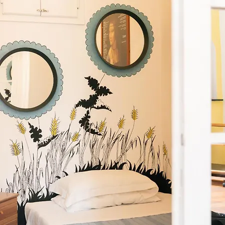 Grande A Trastevere Apartment Rome